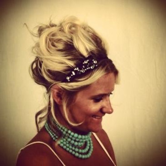 Black Lace and beaded headband - Picture 5 of 5